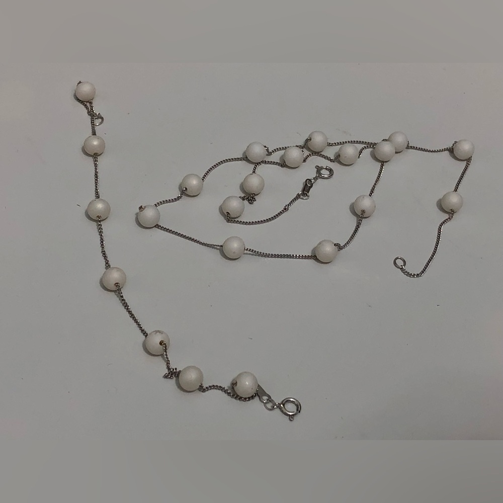 14k Vintage State White Bead Necklace W Bracelet ( Scratches Beads) 7.29g